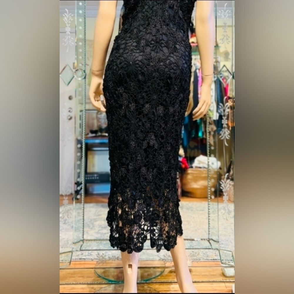 Cartise International Crochet & Beaded Cocktail dress Size: Medium - Picture 6 of 14